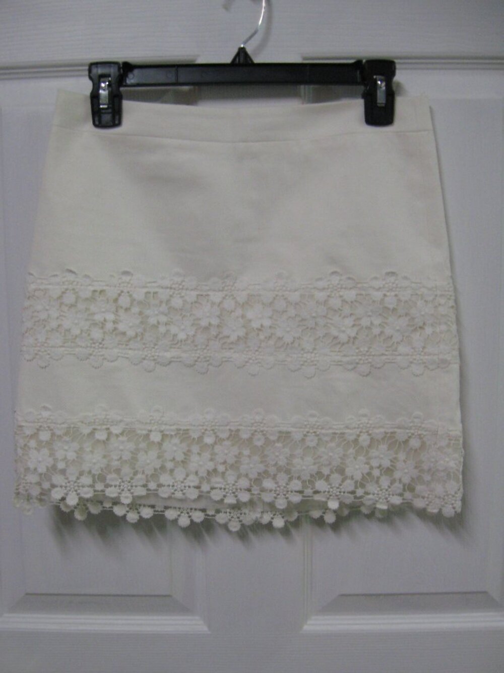 J. Crew Ivory Lace Embossed Mini Skirt Size 0